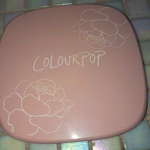 Colourpop You’re A Catch Highlighter